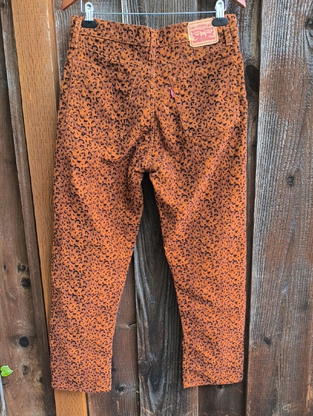 LEVI'S Leopard Print Wedgie Straight Corduroy Pants High Rise Size 31 - Picture 2 of 15